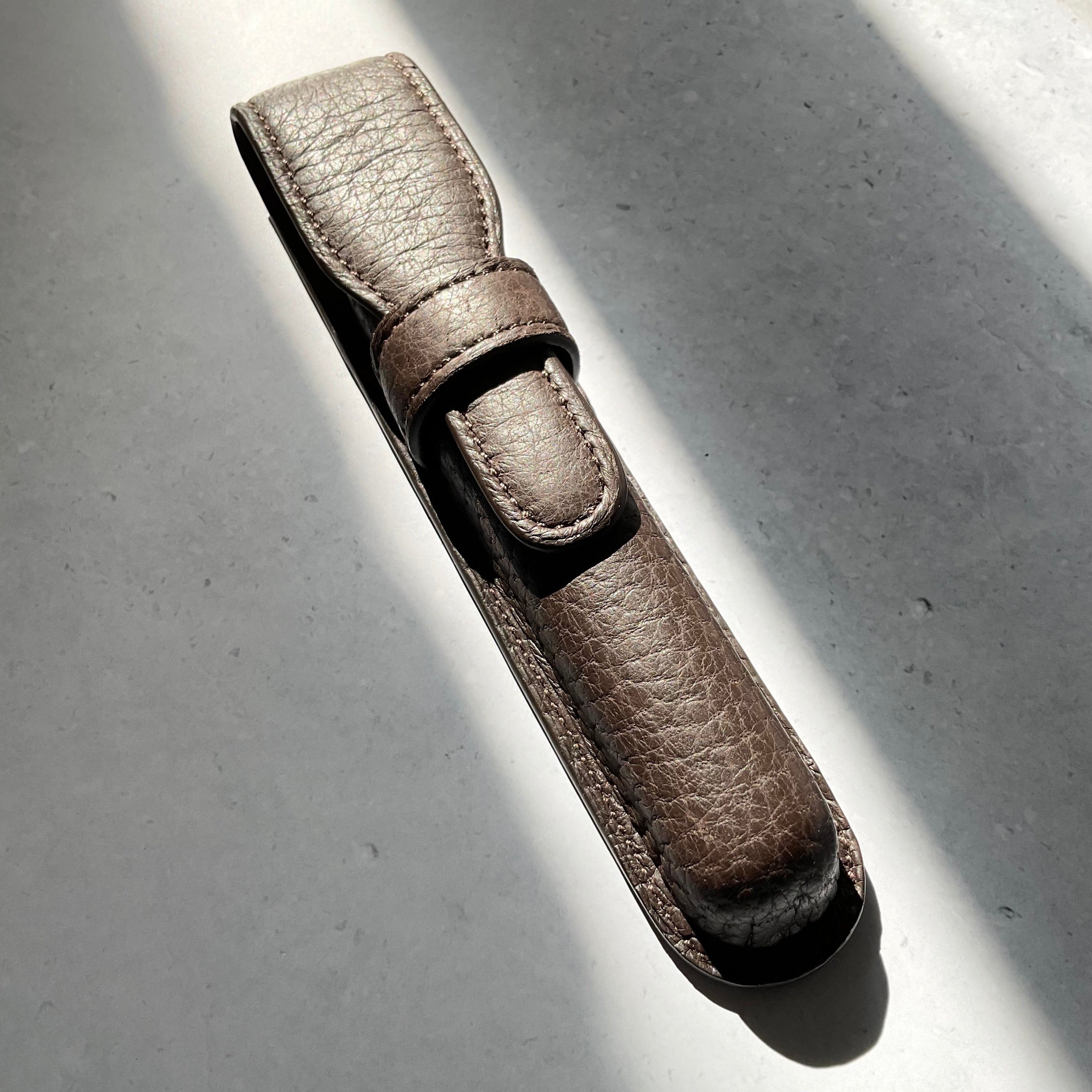 一点モノ コレクション<br>ペッカリー<br>ペンシース 1本差し 肉盛り