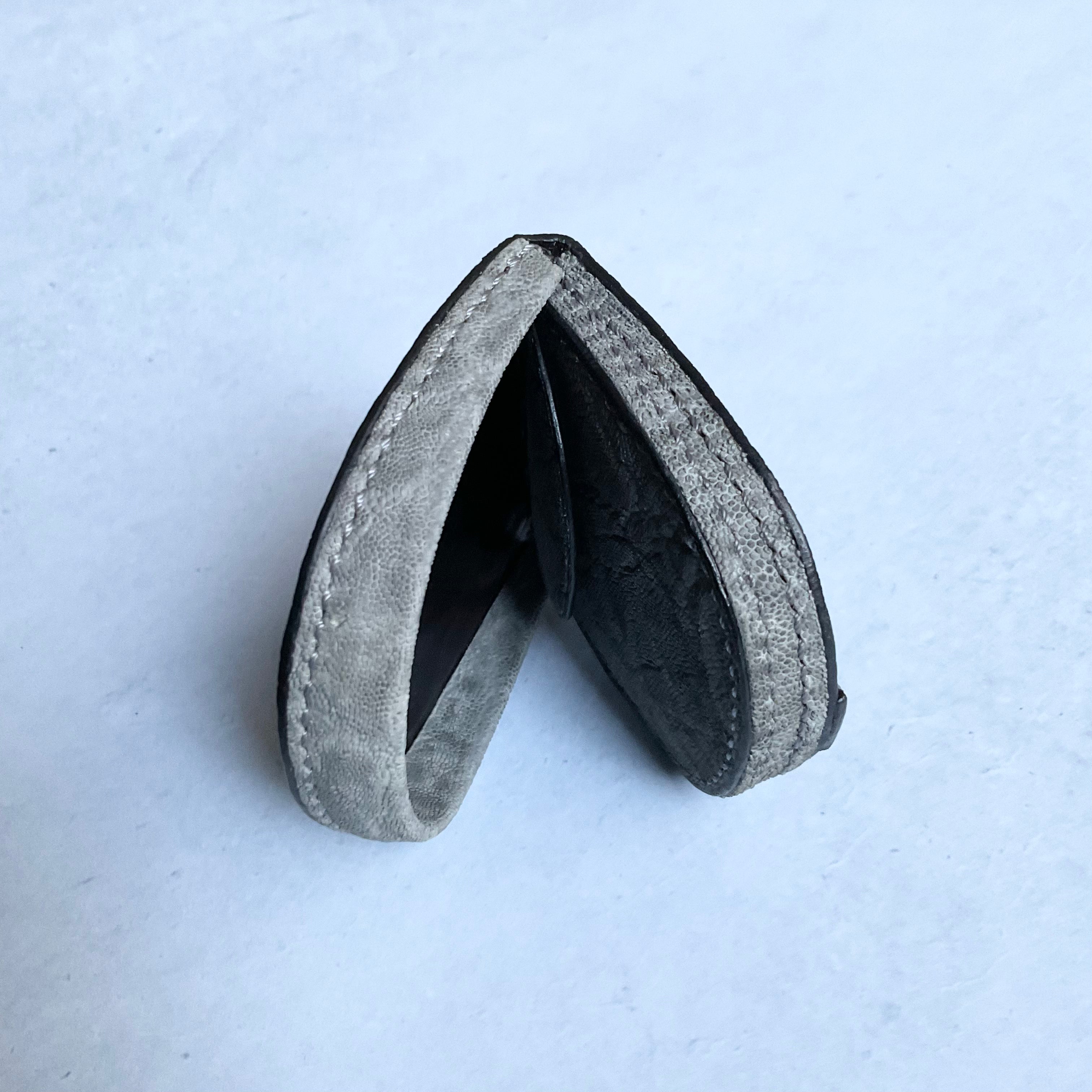 一点モノ コレクション<br>リアル エレファント<br>馬蹄型 小銭入れ / コインケース