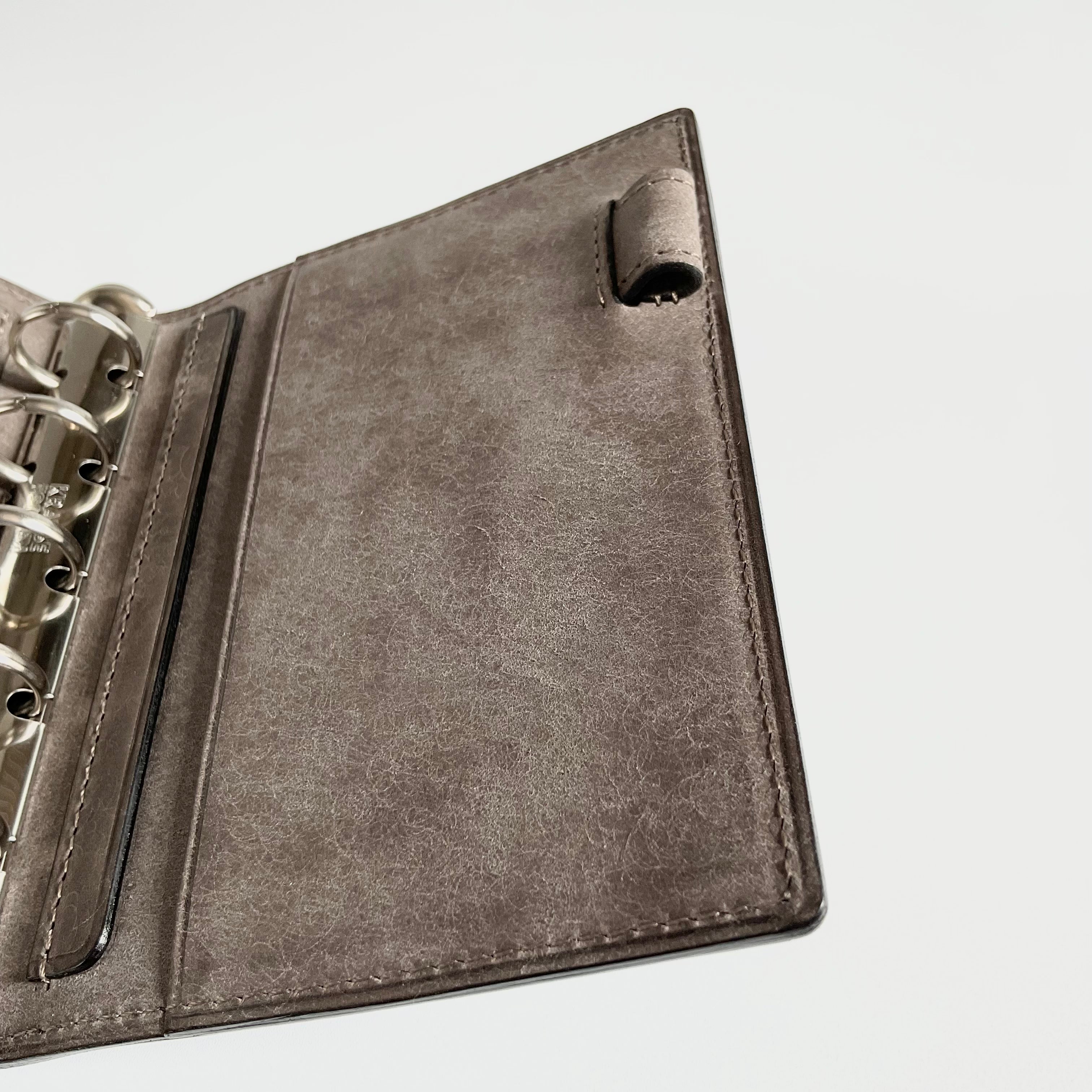 LOAPAD コードバン<br>ミニ5 16mm ノート<br>可動式ペンホルダー<br>シルバーリング