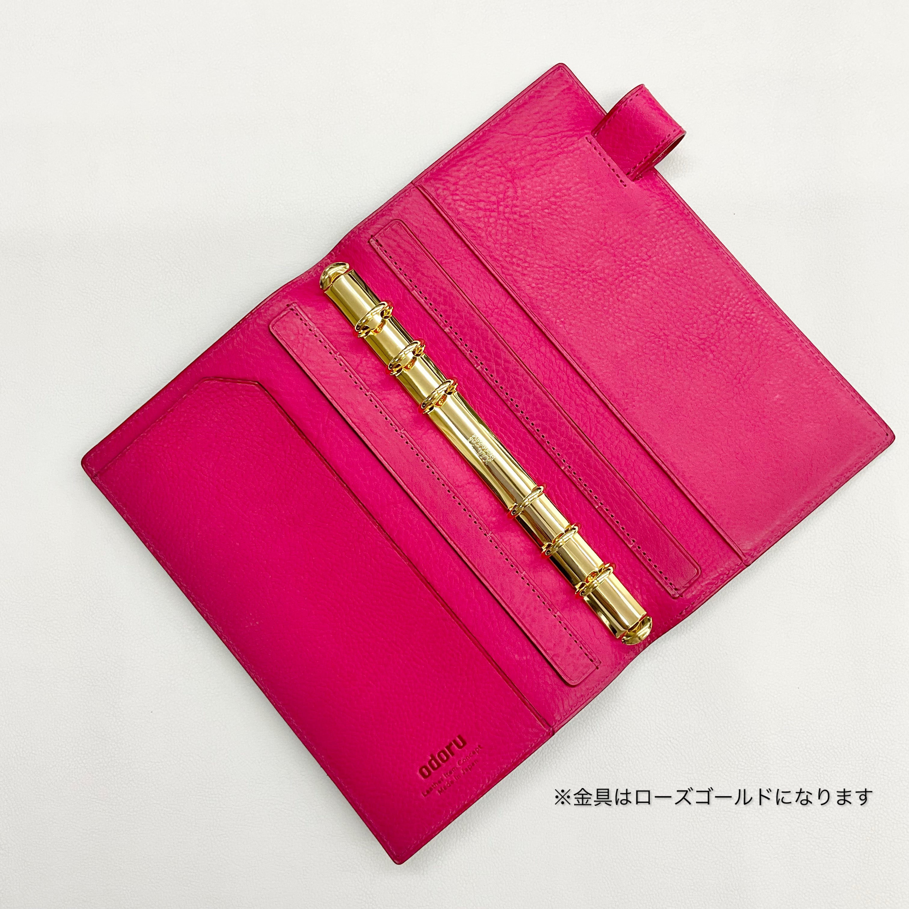 オールリネア ヴァスカ ボックス<br>バイブルコンパクト 16mm ノート<br>可動式ペンホルダー<br>ローズゴールドリング<br>odoru ✕ penotes