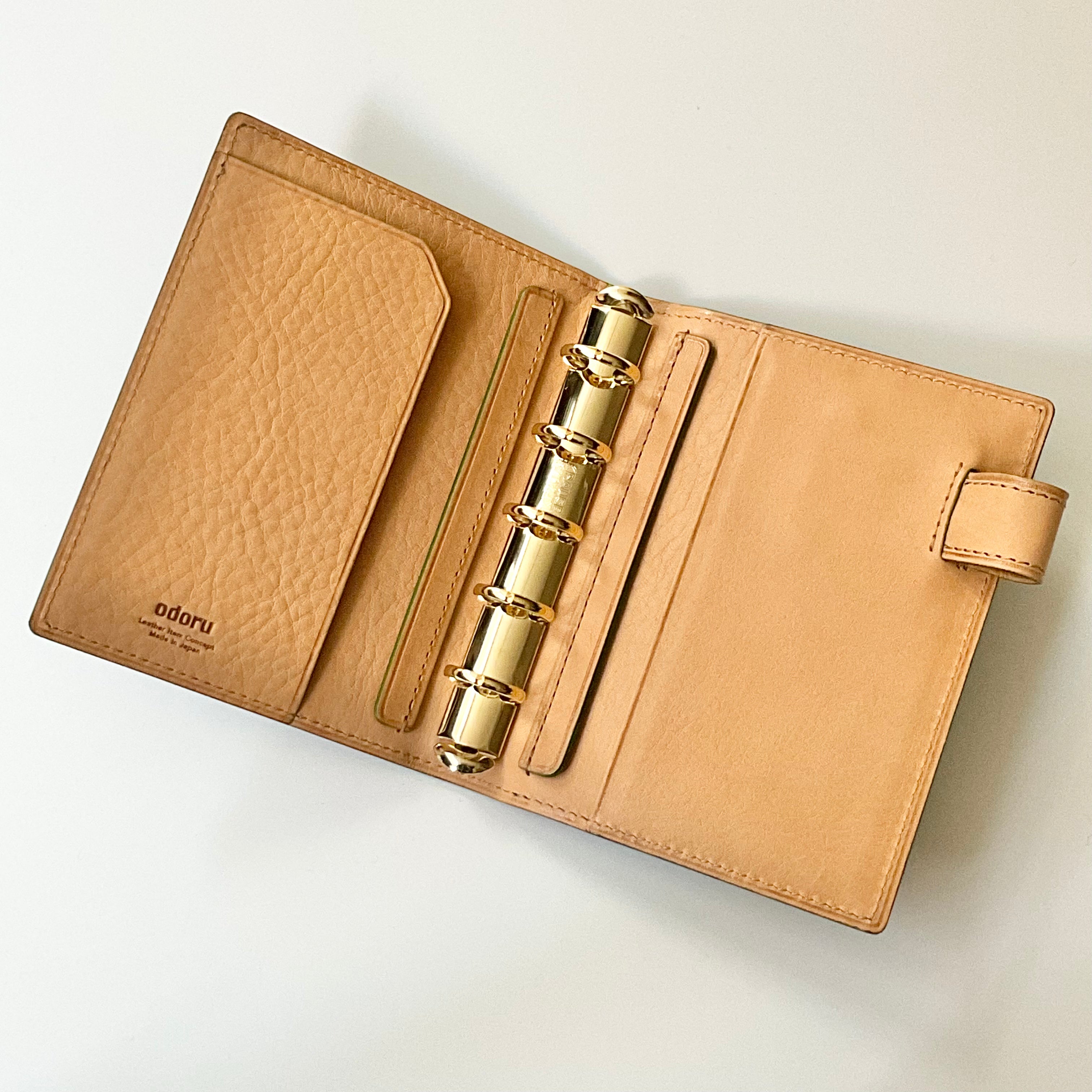 LOAPAD コードバン(ASAGIRI)<br>ミニ5 16mm ノート<br>可動式ペンホルダー<br>ゴールドリング<br>odoru ✕ penotes