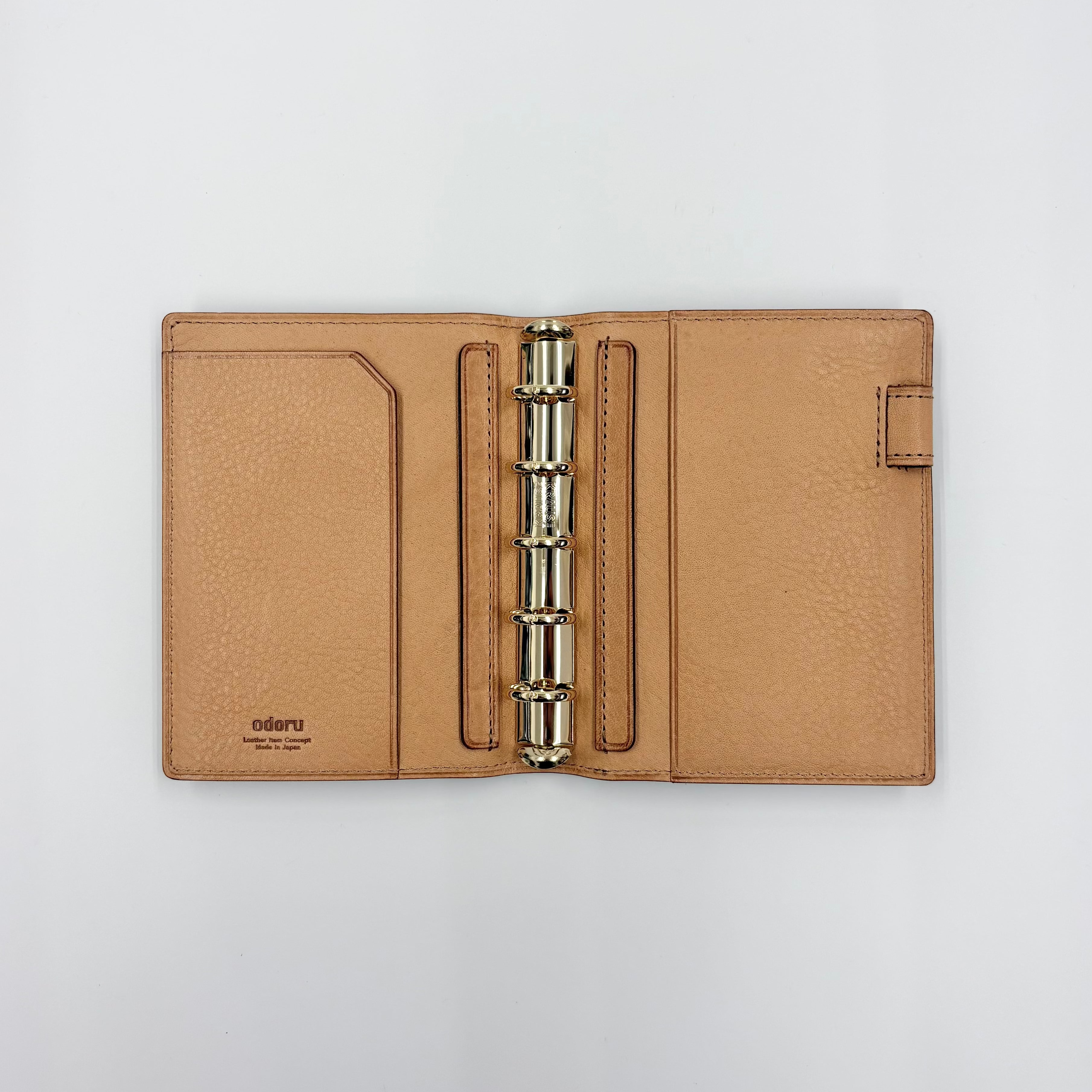 オールリネア ヴァスカ ボックス<br>ミニ5 16mm ノート<br>可動式ペンホルダー<br>ゴールドリング<br>odoru ✕ penotes