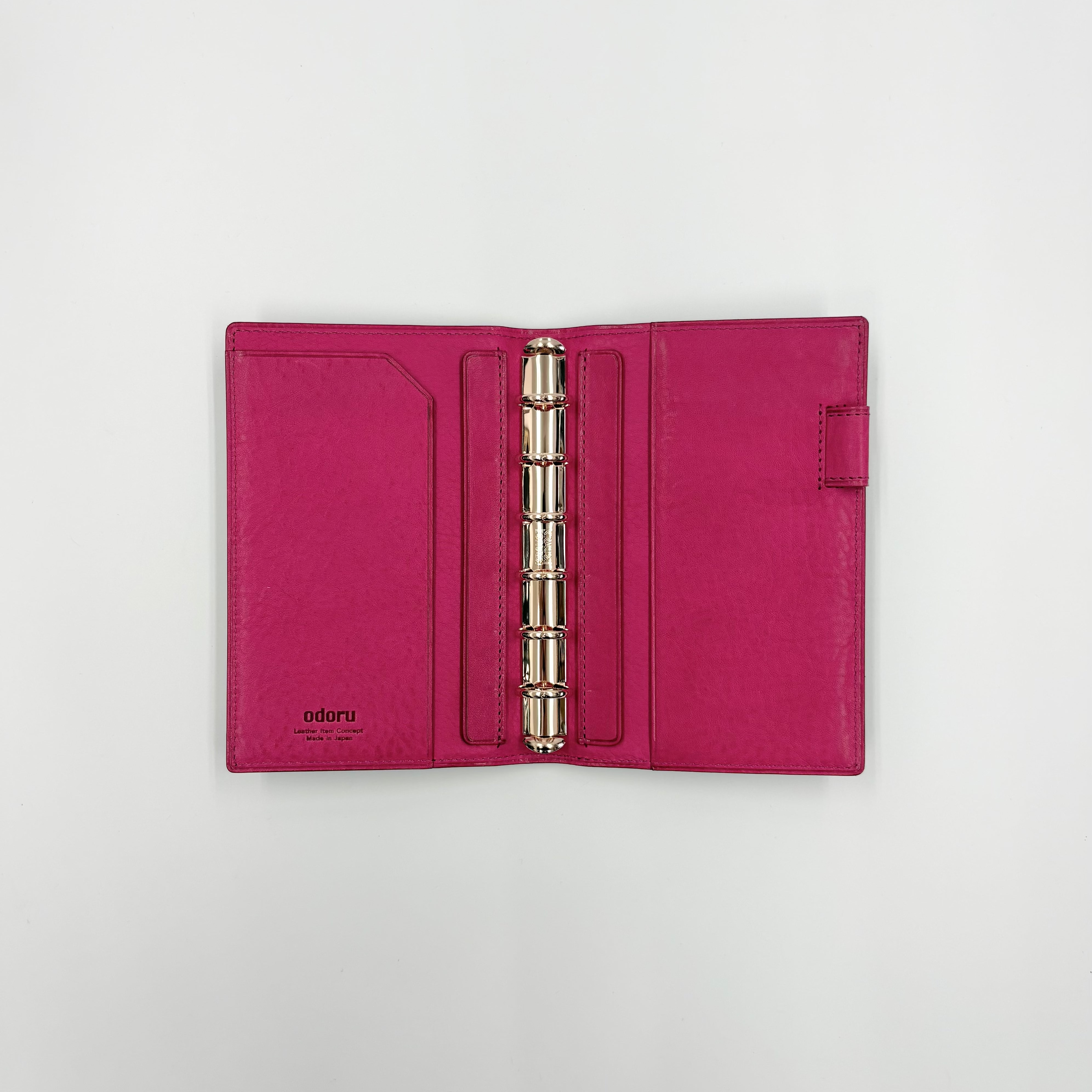 オールリネア ヴァスカ ボックス<br>ミニ6 コンパクト 16mm ノート<br>可動式ペンホルダー<br>ローズゴールドリング<br>odoru ✕ penotes