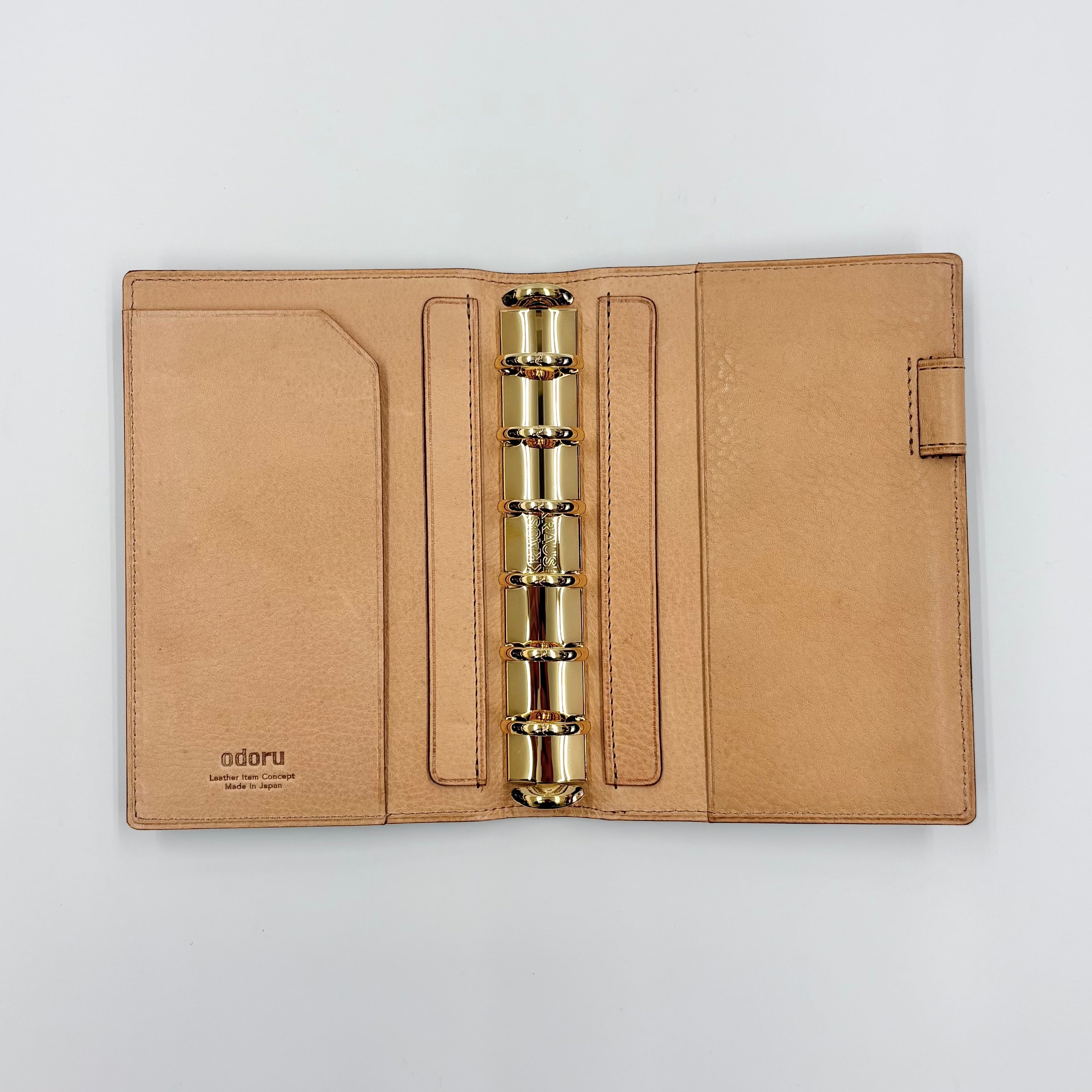 オールリネア ヴァスカ ボックス<br>ミニ6 コンパクト 20mm ノート<br>可動式ペンホルダー<br>ゴールドリング<br>odoru ✕ penotes